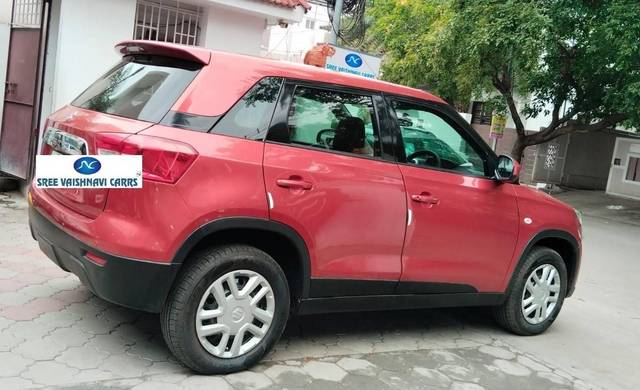 https://images10.gaadi.com/usedcar_image/4597605/original/processed_c9642e79cc56600d09288c79a62bf59f.jpeg?imwidth=6402