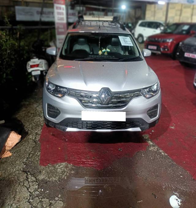 https://images10.gaadi.com/usedcar_image/4597653/original/processed_b4b1c907fe5464922058ef7d2d161c8e.jpg?imwidth=6400