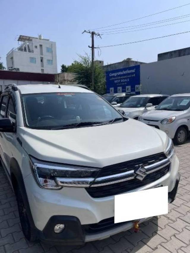https://images10.gaadi.com/usedcar_image/4597658/original/processed_3a124363-a2b9-438a-bef4-c7428b596fc0.jpeg?imwidth=6402