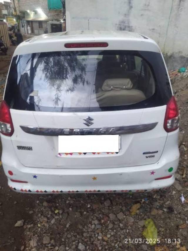 https://images10.gaadi.com/usedcar_image/4597673/original/processed_2f743cfc-a776-414d-9fc2-c8a94d22fd36.jpg?imwidth=6401