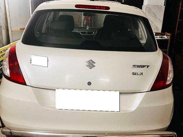 https://images10.gaadi.com/usedcar_image/4597743/original/processed_992c74b9-6f0c-482e-ad67-4914f67b578a.jpeg?imwidth=6400