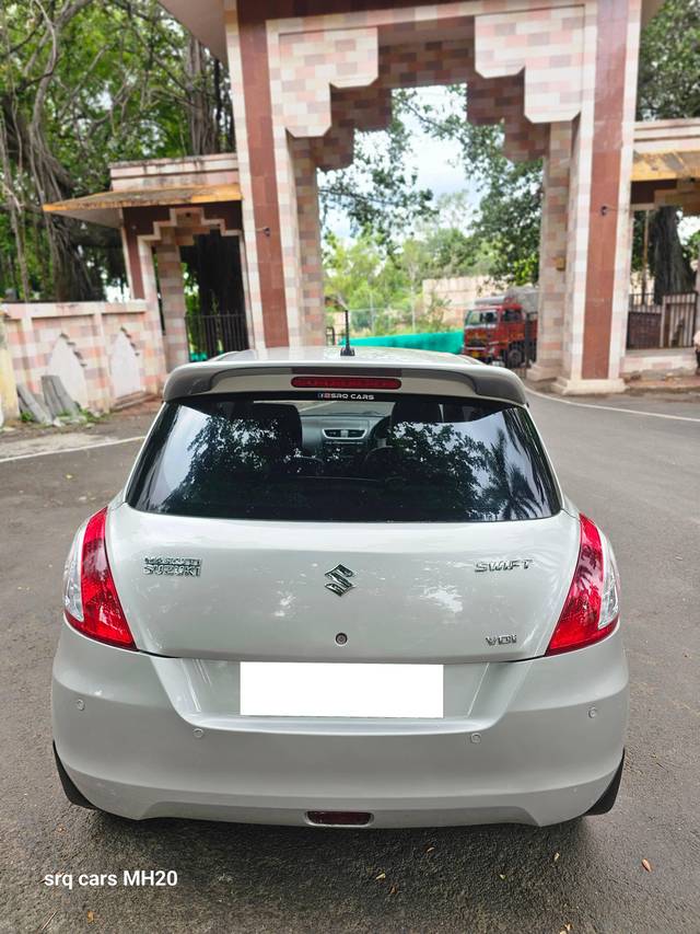 https://images10.gaadi.com/usedcar_image/4597761/original/processed_0fa7379f3c260b2dcabdff034601defa.jpg?imwidth=6401