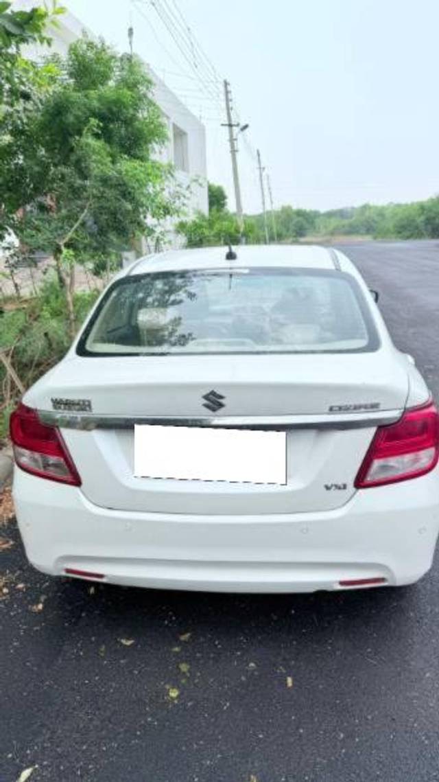 https://images10.gaadi.com/usedcar_image/4597763/original/processed_c12c47cf-743a-4de9-bf0b-eaea141a87ce.jpg?imwidth=6402
