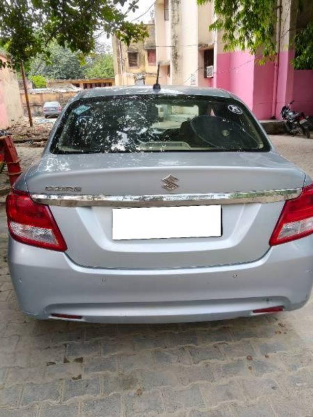 https://images10.gaadi.com/usedcar_image/4597765/original/processed_e815dfce-fce4-4cef-8d1b-b9e39587822d.jpg?imwidth=6401
