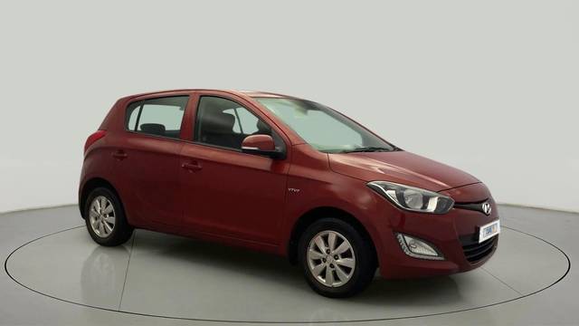 https://images10.gaadi.com/usedcar_image/4597880/original/65dd12e6557b5fa1f5ab33f26ce795e0.jpg?imwidth=6400