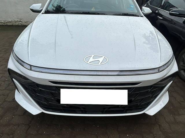 https://images10.gaadi.com/usedcar_image/4597903/original/processed_fea29b2a-b8cd-4585-b620-ff174efd841b.jpg?imwidth=6400