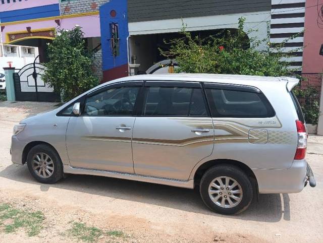 https://images10.gaadi.com/usedcar_image/4597952/original/processed_234b031c-1f09-4765-b466-ea01a1206920.jpg?imwidth=6402