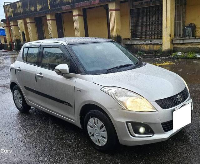 https://images10.gaadi.com/usedcar_image/4597971/original/processed_c72da4ea-4449-4599-8f53-9f809172734c.jpg?imwidth=6400