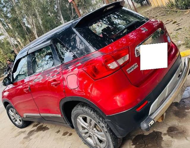https://images10.gaadi.com/usedcar_image/4598033/original/processed_756c7c98-1fe5-4b3b-994b-e91e71d92701.jpeg?imwidth=6402