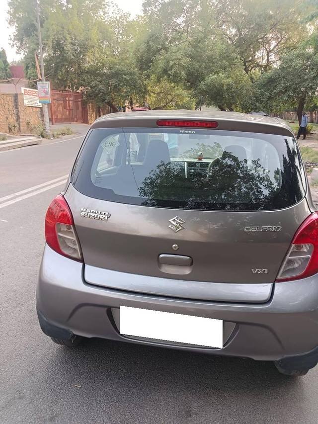 https://images10.gaadi.com/usedcar_image/4598044/original/processed_c329aef5a6099af5e5e2af07703034c3.jpg?imwidth=6401