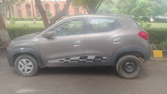 https://images10.gaadi.com/usedcar_image/4598080/original/e525f3b5-cc42-466a-8629-59229f729007.jpg?imwidth=6400