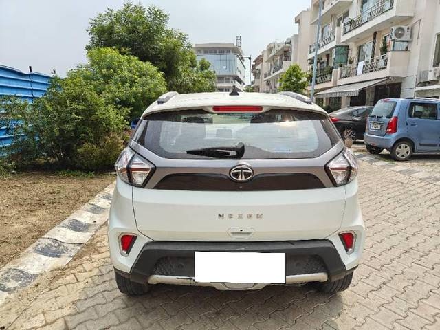 https://images10.gaadi.com/usedcar_image/4598091/original/processed_66dca282-bd51-4a0a-b481-705adebe5e17.jpg?imwidth=6400
