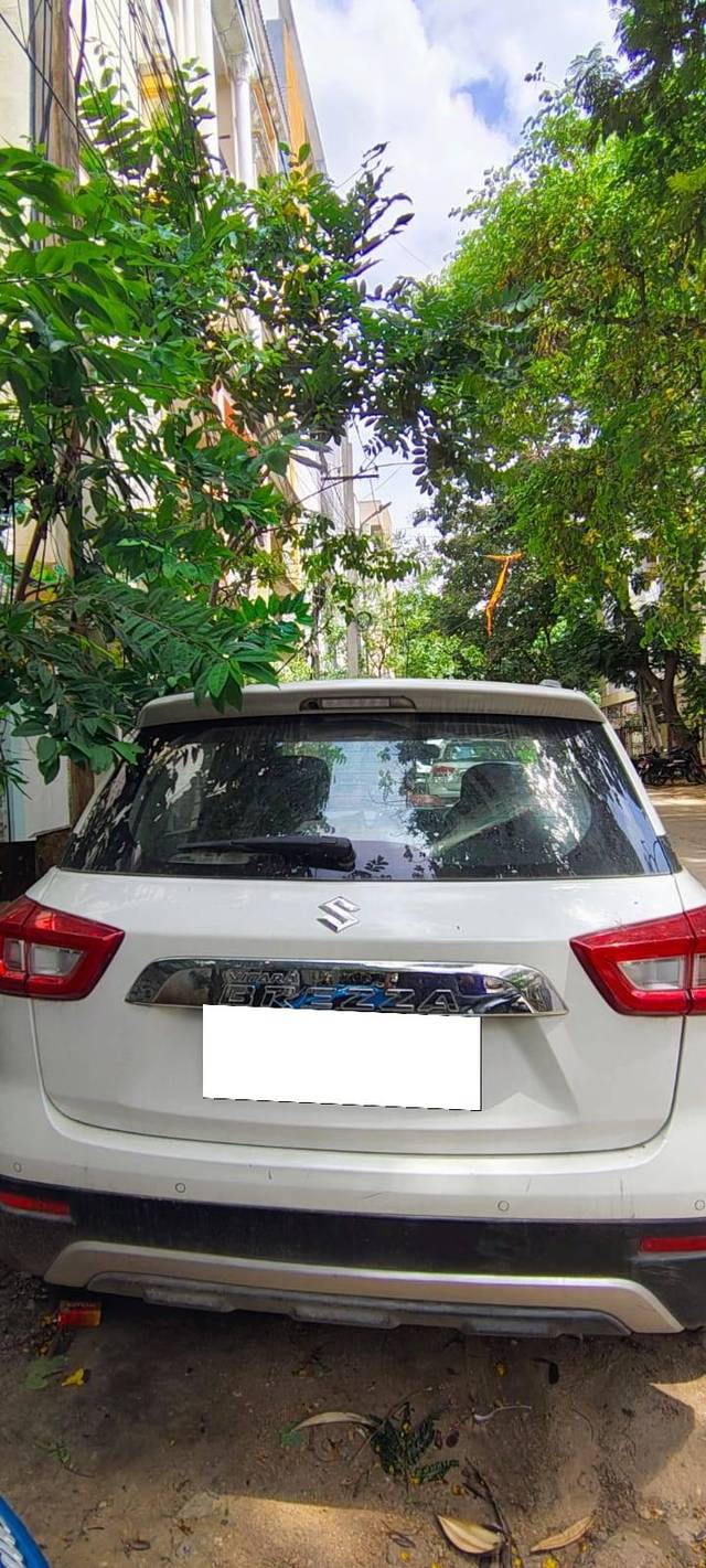 https://images10.gaadi.com/usedcar_image/4598160/original/processed_c6078cf0-1a8d-43ac-a67e-e95c9f664509.jpg?imwidth=6402