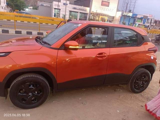 https://images10.gaadi.com/usedcar_image/4598168/original/processed_697f0a21-aab1-4481-8d7e-ba80347ff501.jpeg?imwidth=6402