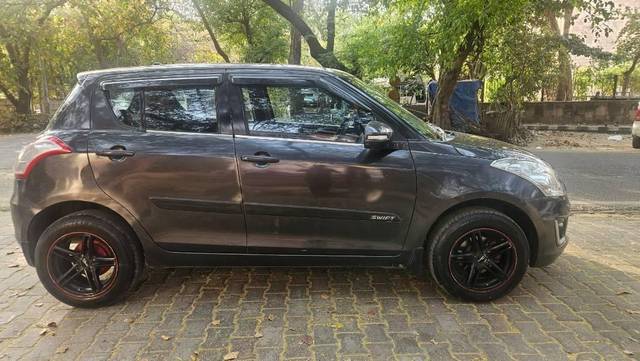 https://images10.gaadi.com/usedcar_image/4598170/original/processed_78da15e5-c432-4733-93f8-91330f2d8564.jpg?imwidth=6400