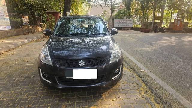 https://images10.gaadi.com/usedcar_image/4598170/original/processed_fc57334b-8387-4c86-a521-a4f1fce2b22c.jpg?imwidth=6402