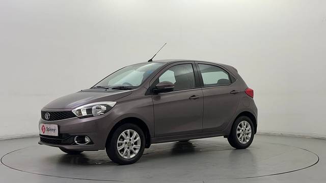 https://images10.gaadi.com/usedcar_image/4598217/original/87515caf3a74d4cb920b8beb593c1ad9.JPG?imwidth=6400