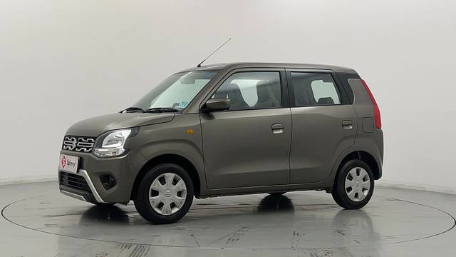 https://images10.gaadi.com/usedcar_image/4598218/original/92345bd990000214bbcbf3a8f3c3b113.JPG?imwidth=6400