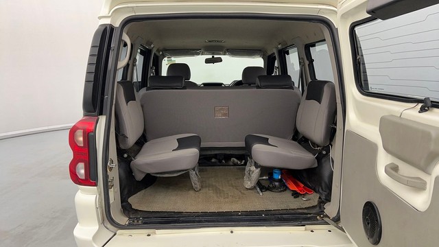 Second-hand 2021 Mahindra Scorpio S9 for sale in Lucknow-9