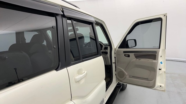 Second-hand 2021 Mahindra Scorpio S9 for sale in Lucknow-16