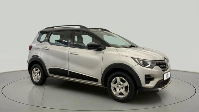 https://images10.gaadi.com/usedcar_image/4598265/original/7c742be7f52aabfaa2b501bb3c420ed9.jpg?imwidth=6400