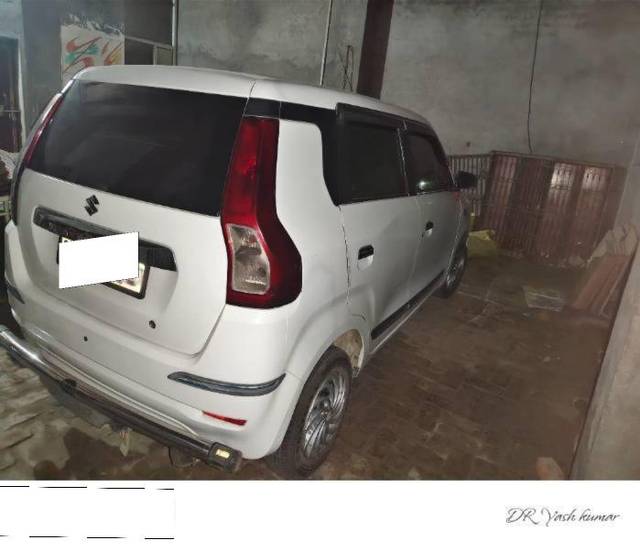 https://images10.gaadi.com/usedcar_image/4598268/original/processed_bed5798c-85ee-413d-8f0f-abd2683ea666.jpg?imwidth=6401
