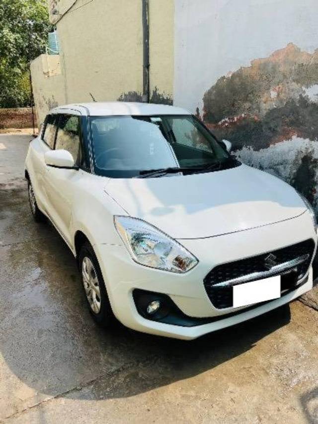 https://images10.gaadi.com/usedcar_image/4598336/original/processed_a4e85172-e8e6-4436-a7de-acc061a3b80e.jpeg?imwidth=6400