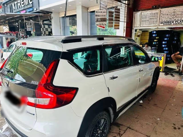 https://images10.gaadi.com/usedcar_image/4598338/original/577f04c8-b7fc-43e2-8d79-e02273f56977.png?imwidth=6402
