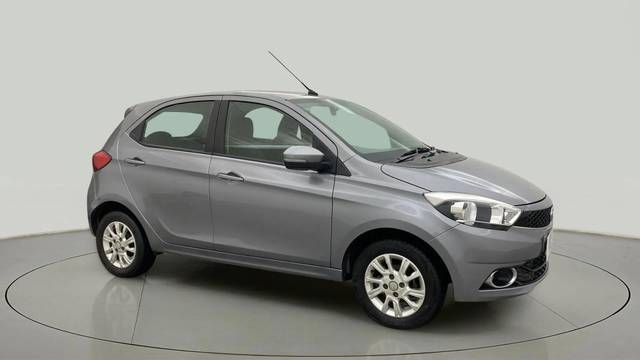 https://images10.gaadi.com/usedcar_image/4598355/original/dbad10c1eb6a9bb4c5d9830c4a9f2616.jpg?imwidth=6400