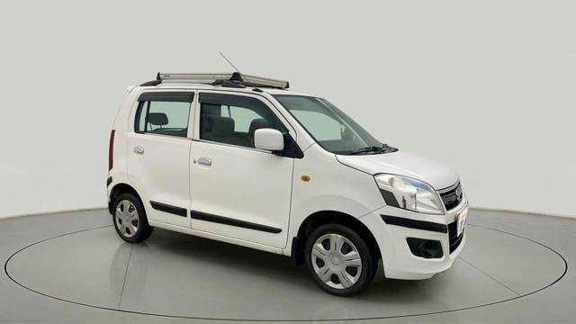 https://images10.gaadi.com/usedcar_image/4598357/original/9a150d783337c1cc5b9029af9ded4975.jpg?imwidth=6400