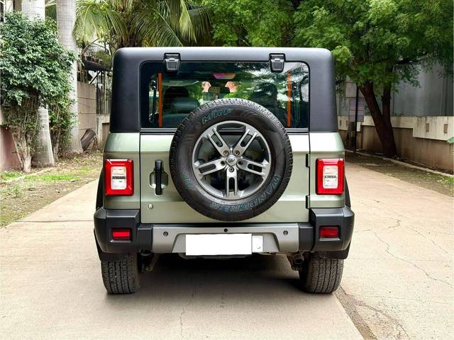 https://images10.gaadi.com/usedcar_image/4598371/original/processed_398a1b81aef3ad9cb9128f9a9fa6ca93.jpg?imwidth=6401