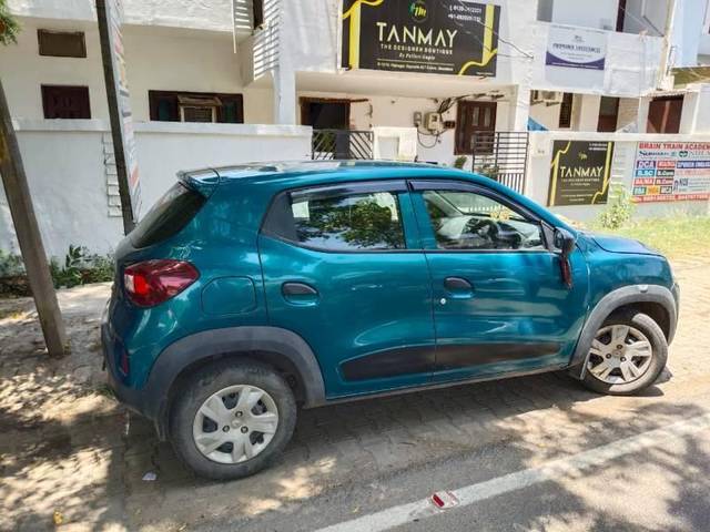 https://images10.gaadi.com/usedcar_image/4598374/original/processed_da868015-cbfb-4178-9715-0e219f450ba1.jpg?imwidth=6401