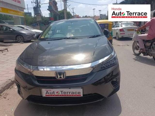 https://images10.gaadi.com/usedcar_image/4598382/original/dd1b8dd2955b5089c8a0b871954876c5.jpg?imwidth=6400