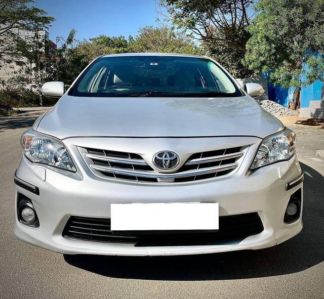https://images10.gaadi.com/usedcar_image/4598387/original/processed_8bc6bed3d48732a8522d8b997055689c.jpg?imwidth=6401