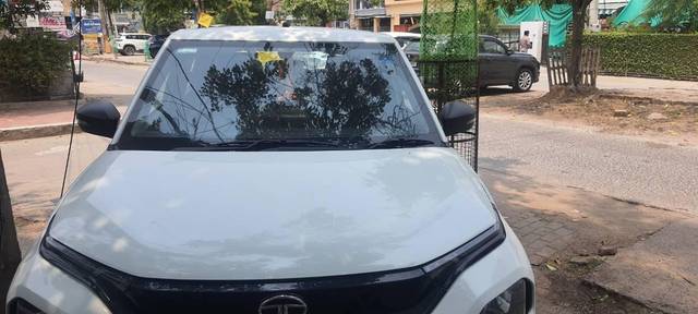 https://images10.gaadi.com/usedcar_image/4598407/original/processed_1e10abf9-6fce-4886-984a-efdfd0b68572.jpg?imwidth=6402