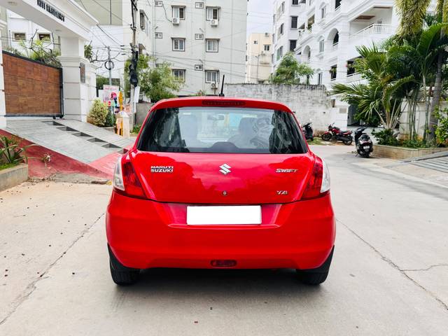 https://images10.gaadi.com/usedcar_image/4598420/original/processed_99182d9f8a9b4ff61ca3c2529cfa9310.jpg?imwidth=6402