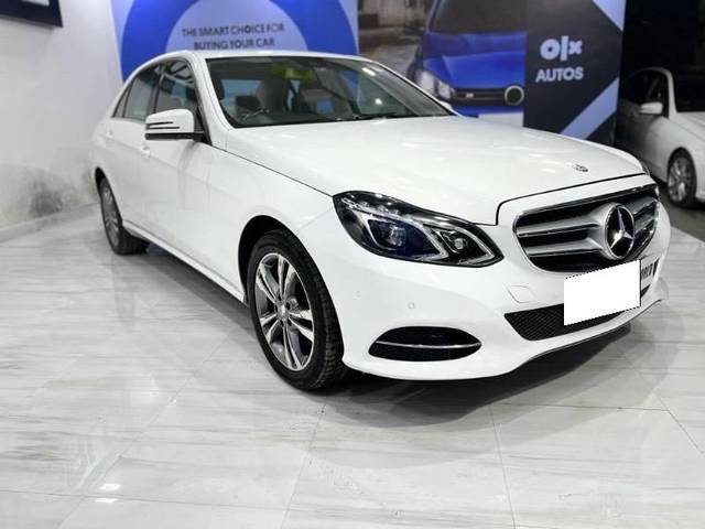 https://images10.gaadi.com/usedcar_image/4598427/original/processed_34156c97-1d2f-4382-a111-0874963637d0.jpeg?imwidth=6400
