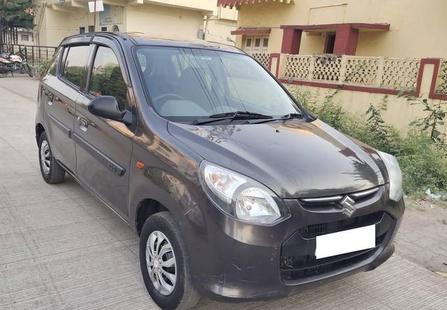 https://images10.gaadi.com/usedcar_image/4598434/original/processed_4ab808c6-0fa9-41d1-bbaa-768f6ce1ed7f.jpg?imwidth=6400