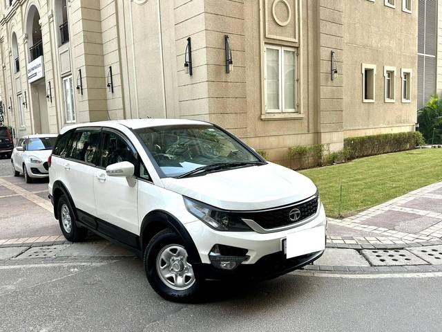 https://images10.gaadi.com/usedcar_image/4598440/original/processed_5c176b69831c82d5b5be28b04a448704.jpg?imwidth=6400