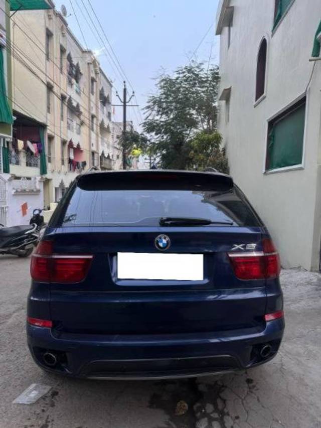 https://images10.gaadi.com/usedcar_image/4598448/original/processed_ba4e4a2f-5c40-4a0e-9946-e910a069417b.jpg?imwidth=6401
