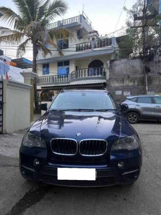 https://images10.gaadi.com/usedcar_image/4598448/original/processed_bcd8dabf-e086-4998-b00f-22e094dded76.jpg?imwidth=6402