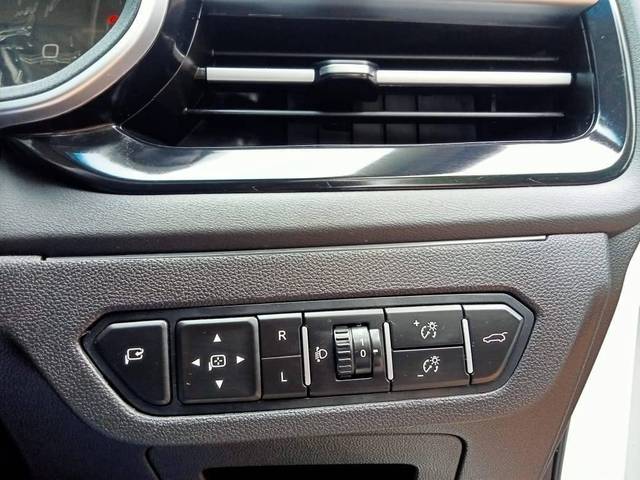 https://images10.gaadi.com/usedcar_image/4598500/original/processed_1a4eff60c0e74904d0e7c79763853776.jpeg?imwidth=6400