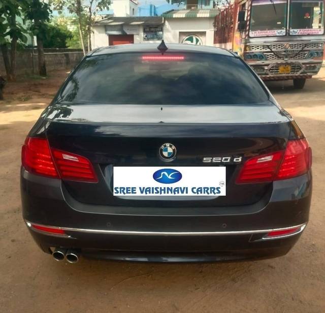 https://images10.gaadi.com/usedcar_image/4598522/original/processed_74959cf80fe4df50f9f7426d15ae730f.jpeg?imwidth=6402