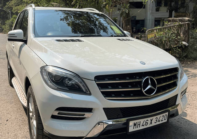 https://images10.gaadi.com/usedcar_image/4598536/original/processed_96cc6958e64ae91cbe3cd82786d98105.png?imwidth=6400