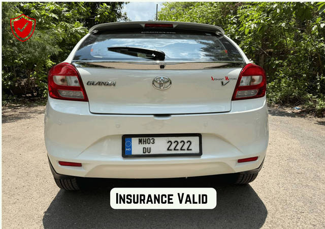 https://images10.gaadi.com/usedcar_image/4598556/original/processed_f583a0dfce50ee6655c915e03fcc3305.png?imwidth=6402
