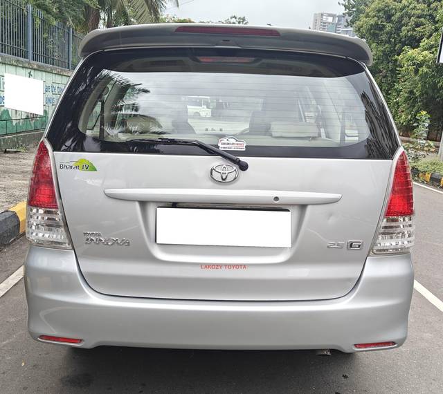 https://images10.gaadi.com/usedcar_image/4598569/original/processed_d71ff1ba-2ebf-4451-a643-77934fc14168.jpg?imwidth=6402