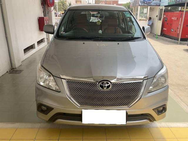 https://images10.gaadi.com/usedcar_image/4598574/original/processed_5da51a5a-b7bb-4ce4-bec5-9f01e149e5f9.jpg?imwidth=6400
