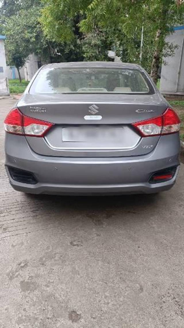 https://images10.gaadi.com/usedcar_image/4598602/original/processed_1015ff8d-96ca-452e-89ce-985696836483.jpg?imwidth=6401