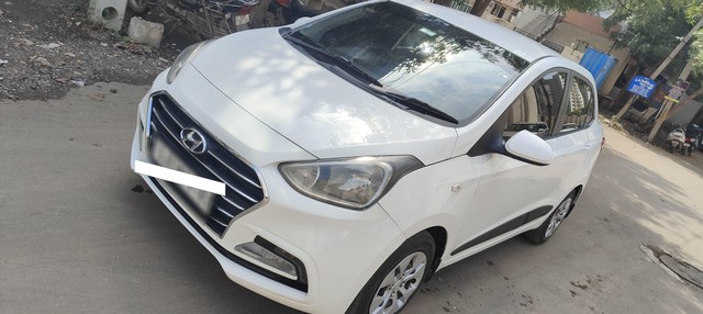 Second-hand 2018 Hyundai Xcent 1.2 VTVT S for sale in Rajkot-3