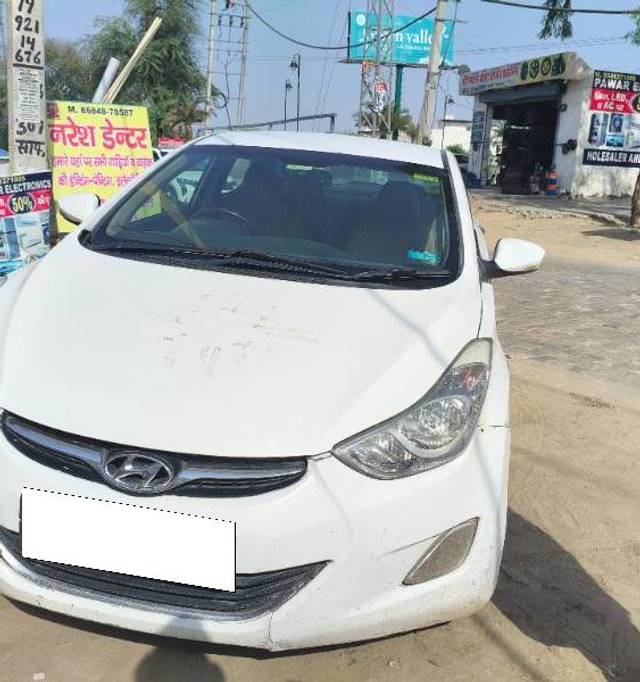 https://images10.gaadi.com/usedcar_image/4598653/original/processed_a0b2468e-8cdd-4527-bf0c-e320140993d8.jpg?imwidth=6401